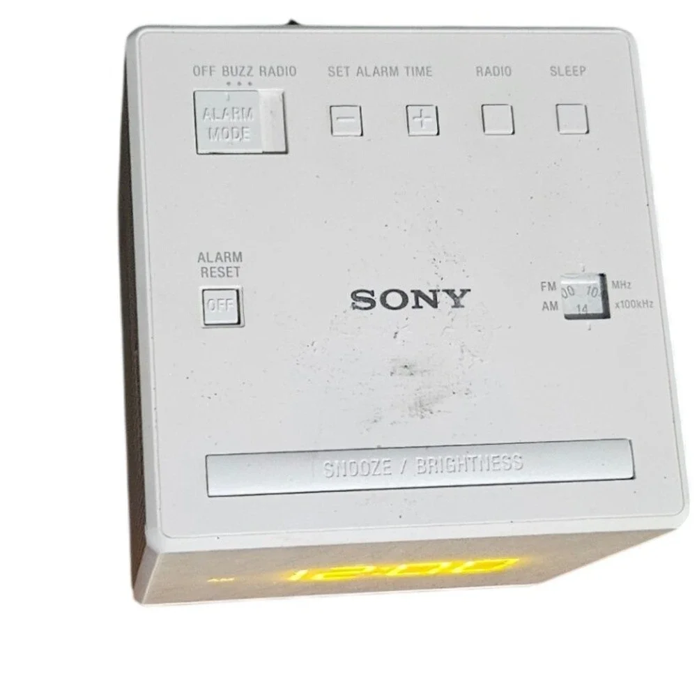 Sony icf c1
